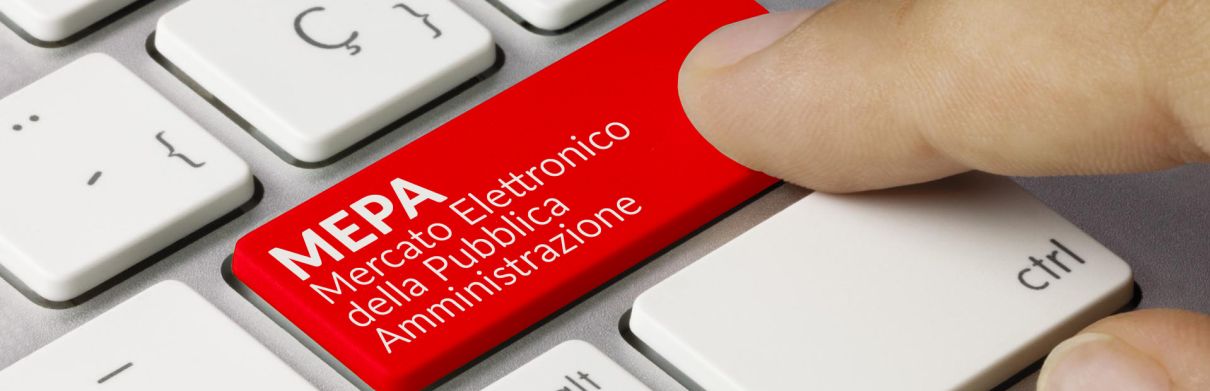 Tasto rosso MEPA – Mercato Elettronico della Pubblica Amministrazione su una tastiera